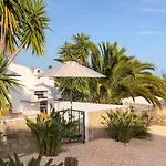 Villa Exklusive - Meerblick - Beheizter Pool